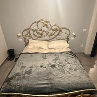 letto in ferro battuto dorato testiera e pediera