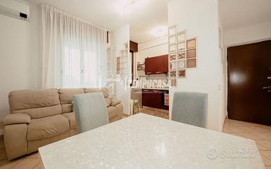 TRELOCALI RISTRUTTURATO CON CANTINA