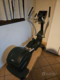 Ellittica Technogym