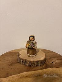 Donna con frutta presepe classico Thun