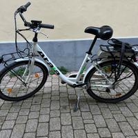Bici Atala elettrica ebike urban e run 6.1 lady