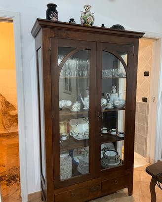 Credenze d’epoca in legno