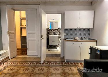 Monolocale ammobiliato borgo