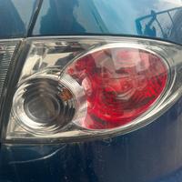 FANALE POSTERIORE ESTERNO DESTRO PER MAZDA 6