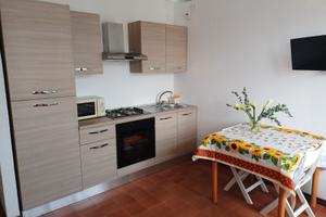 Bilocale a 100 metri dal mare a Marina di Pisa