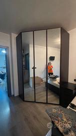 Armadio ad angolo 150x150
