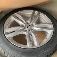 n°5 CERCHI BMW 18" CON PNEUMATICI NEVE TUTTO NUOVO