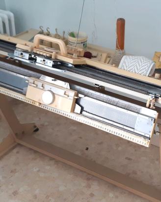 Macchina per maglieria Brother KH 840