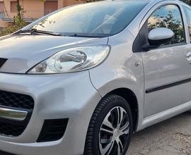 Peugeot 107 AUTOMATICA UNA BOMBONIERA ! Vomero