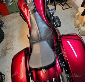 sella Harley touring 