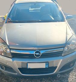 Astra h 2006 1.6 benzina gpl da revisionare