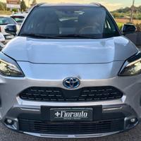 TOYOTA Yaris Cross 1.5 Hybrid AWD-i Lounge 4x4