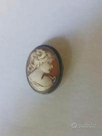 Cammeo Vintage  inciso su conchiglia da 28 mm