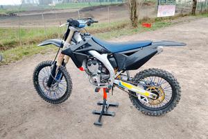 suzuki rmz 250 