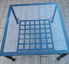 Tavolo in ferro e vetro