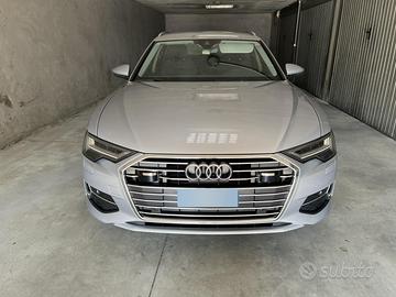 Audi A6 Avant 40 2.0