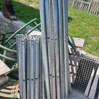 Montanti per armatura