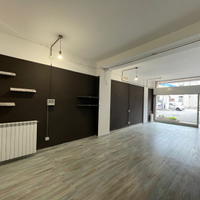 2 negozi di sesto calende