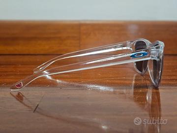 occhiali da sole oakley