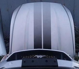 MUSTANG VI 6 GT Frontale completo