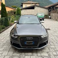 AUDI RS4 4.2 450CV