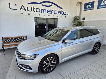 VOLKSWAGEN Passat Variant 2.0 TDI SCR EVO DSG Ex
