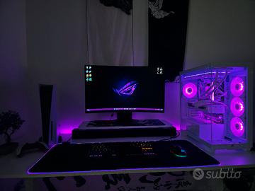 LG UltraGear Monitor Gaming 27" Curvo QHD