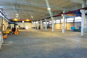 Capannoni/uffici di mq 4.000