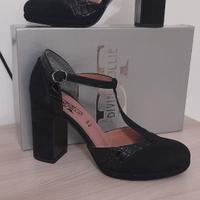 Scarpa donna con cinturino