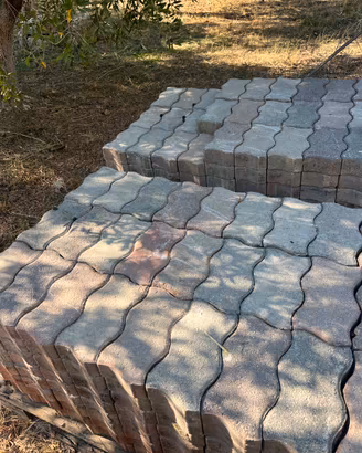 Autobloccanti betonella usata 0,10 cent