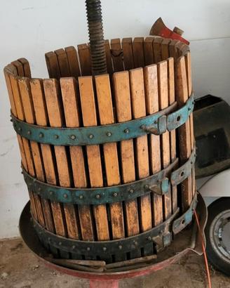 attrezzatura per vino
