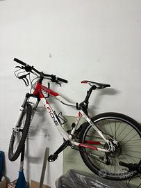 Bicicletta MountainBike