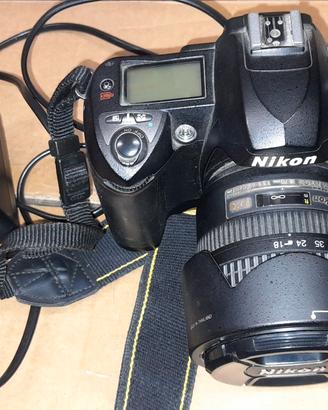 Nikon D70s con 18-70