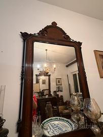 Credenza antica italiana