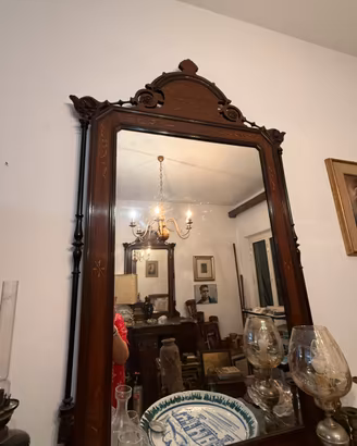 Credenza antica italiana
