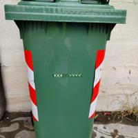 Bidoni raccolta differenziata