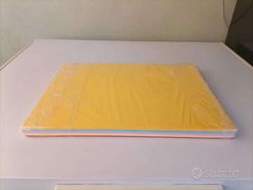 Cartoleria: 100 fogli cartoncini colorati