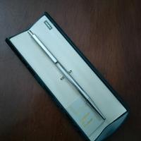 Penna a sfera argento 