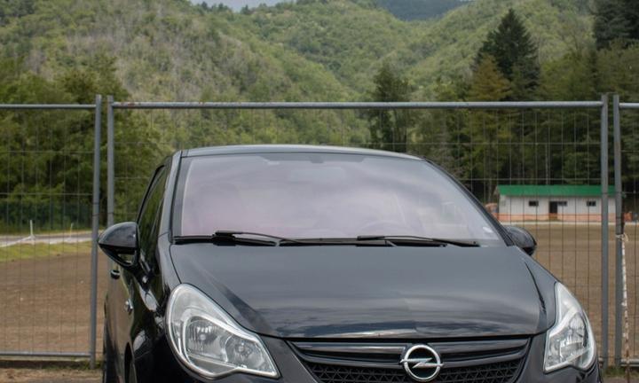 OPEL CORSA OPC NURBURGRING EDITION