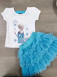 Set Frozen con maglietta bianca e gonna a tutù blu