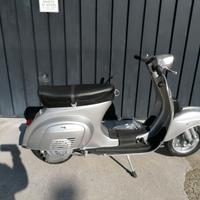 Vespa 50