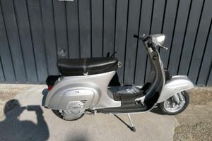 Vespa 50