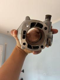 Cilindro marmitta e carburatore