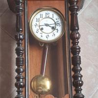 orologio. pendola. arredo.