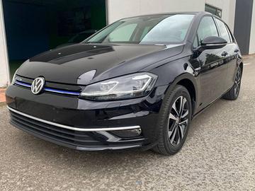 VOLKSWAGEN Golf 1.5 TGI DSG 5p. Business BlueMot