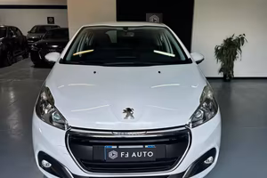 Peugeot 208 BlueHDi 75 5 porte Allure