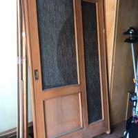 Porta scorrevole legno massello noce