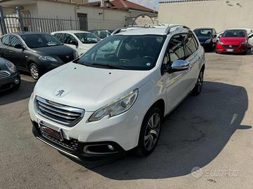 PEUGEOT 2008 1.6 e-HDi 115CV Allure