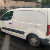 Furgone Berlingo unico proprietario