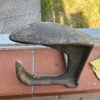Antico strumento da calzolaio